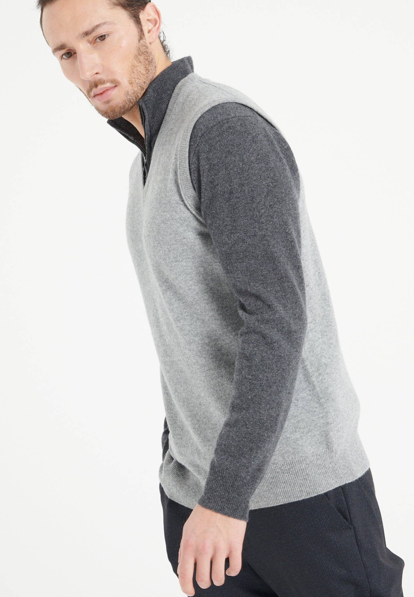 light grey Men's V-neck cashmere sweater LUKE 9 for wholesale on Faire5