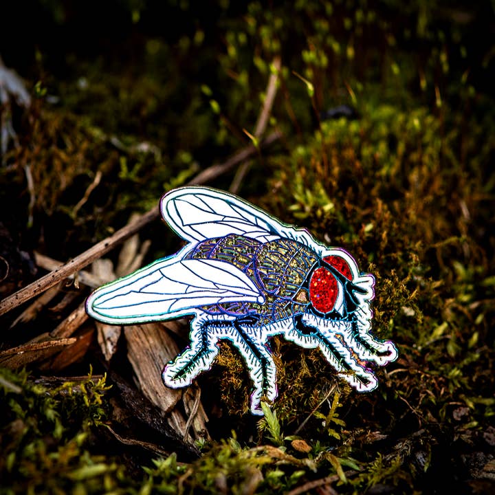 The Roving House - Wholesale Lapel Pin/Button - Rainbow Fly Enamel Pin