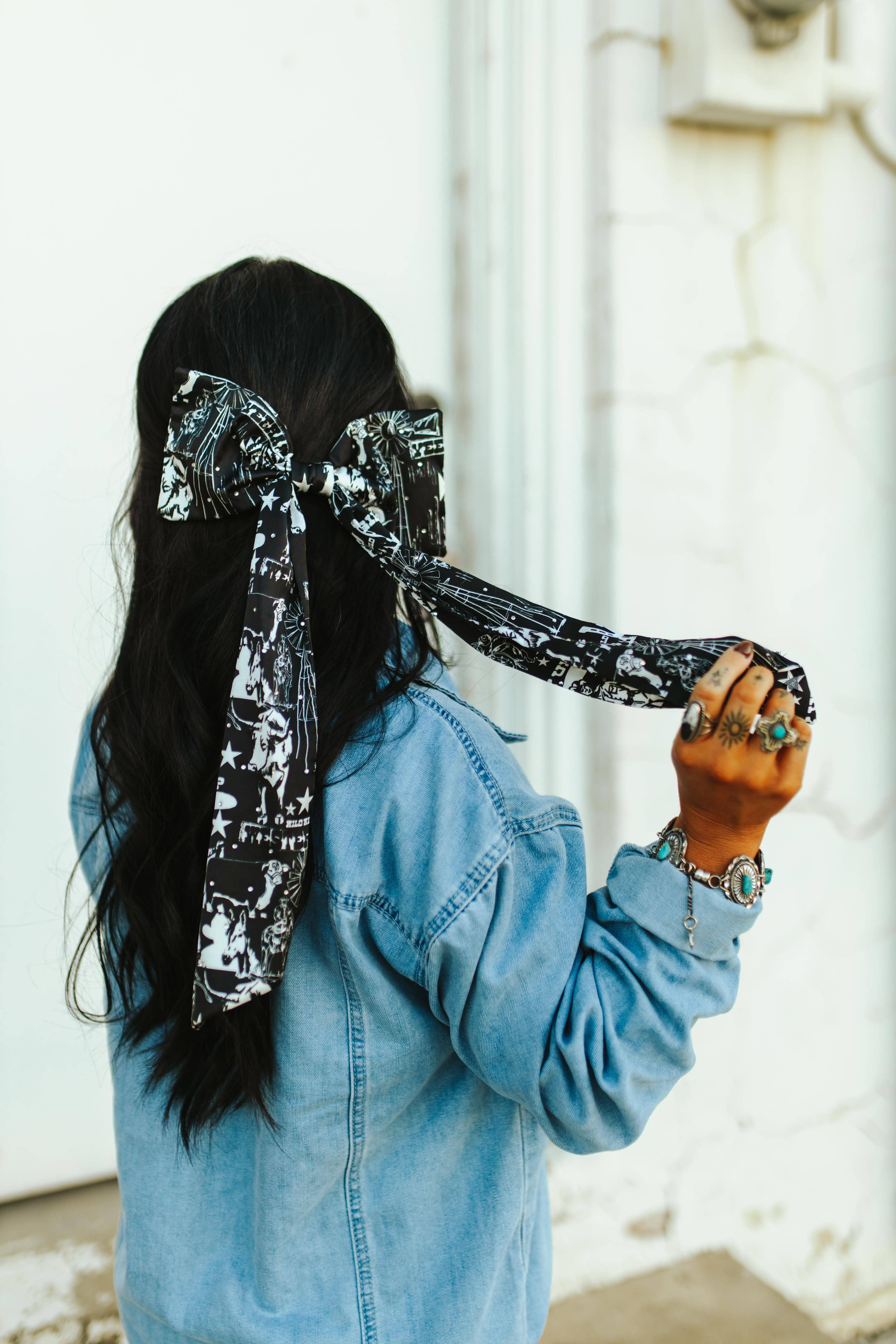 2 Fly Co - Wholesale Screen Printed T-Shirt - Women's - WESTERN PREP BOW *TEJAS THINGS6