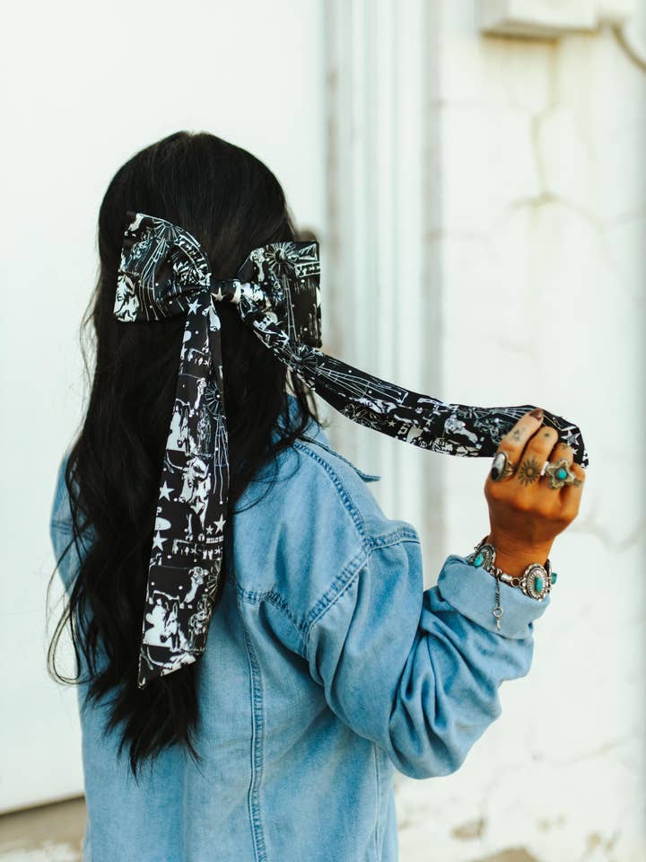 2 Fly Co - Wholesale Screen Printed T-Shirt - Women's - WESTERN PREP BOW *TEJAS THINGS6