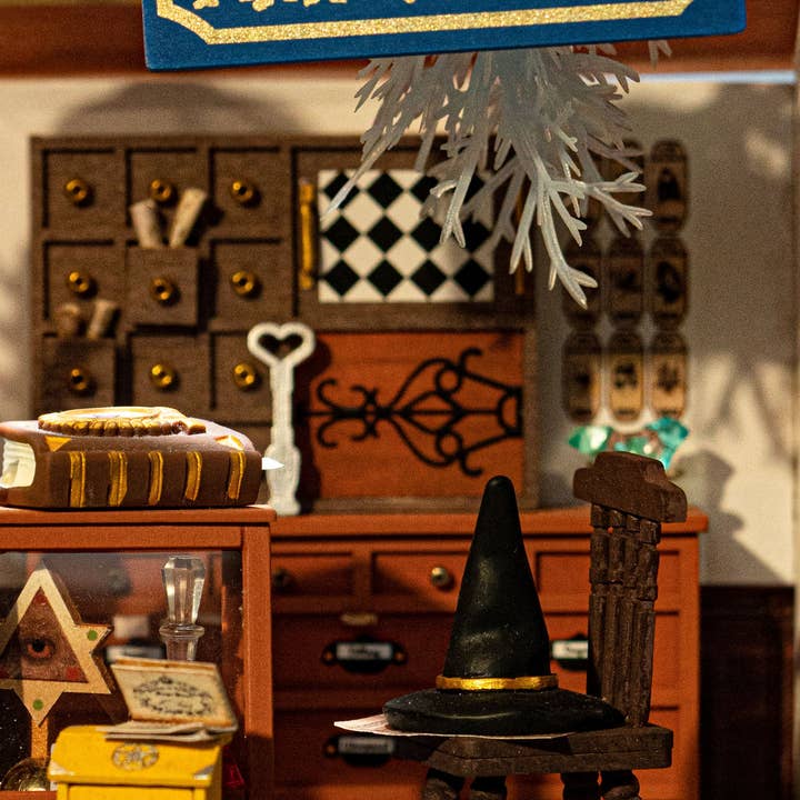 Robotime - Wholesale DIY Craft Kit - DG155 Kiki's Magic Emporium DIY Miniature house Wooden3