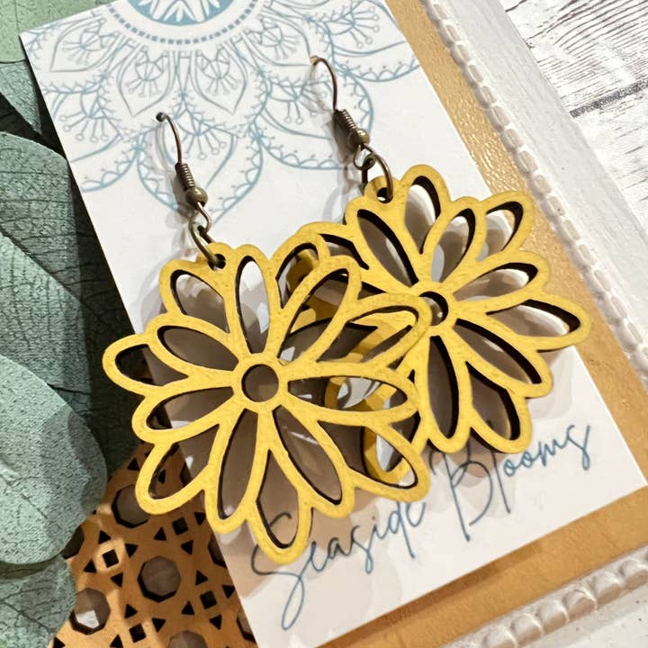 Seasideblooms - Wholesale Dangle Earrings - Boho cute hand painted lightweight maple wood Â