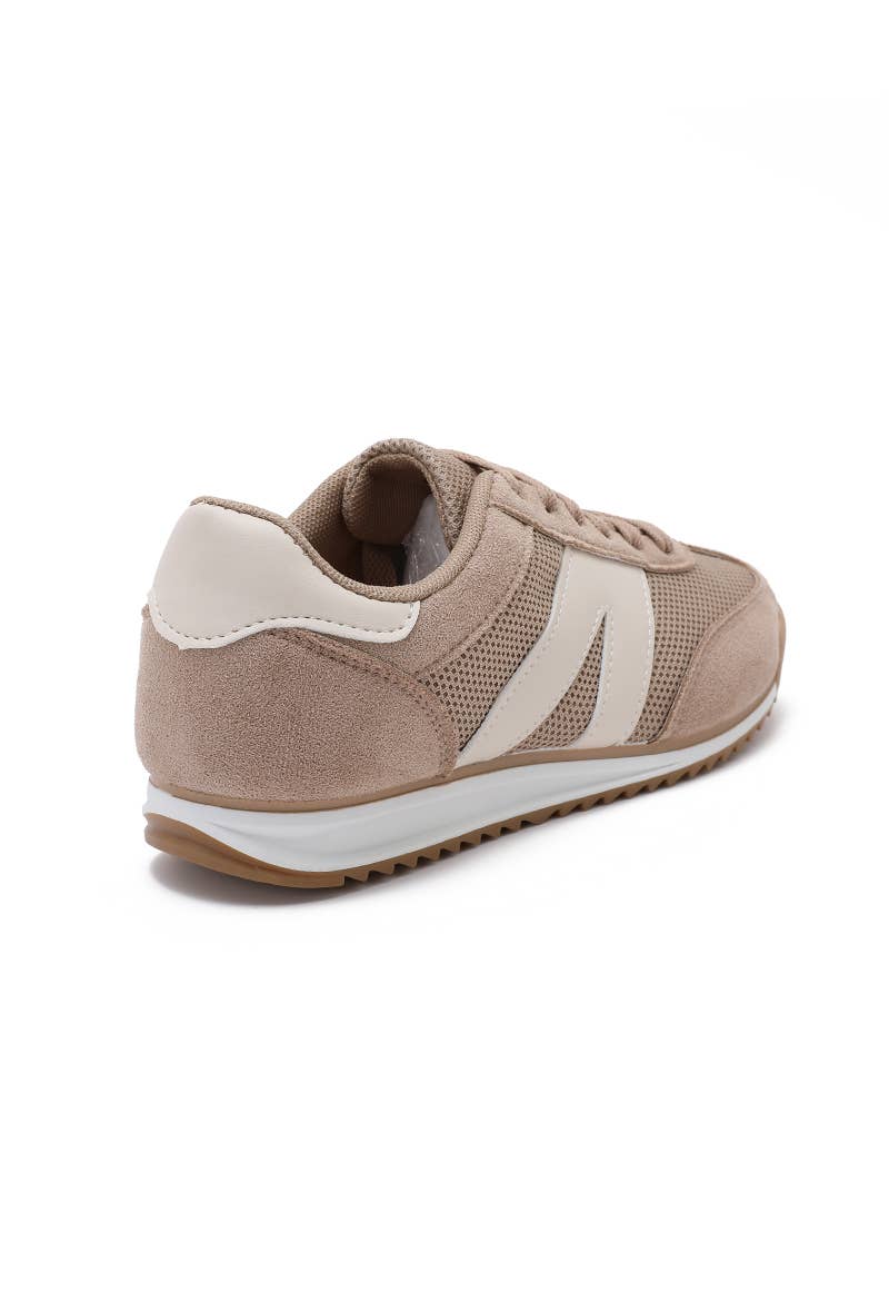 Joia Paris - Wholesale Lifestyle Sneakers - Women's - Sporty design sneakers with breathable upper X-250629