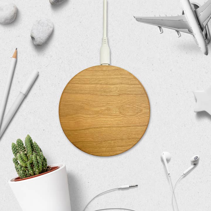 Wooden Wireless Charger, Fast & Efficient Charging for wholesale by Bellagenda Gifts