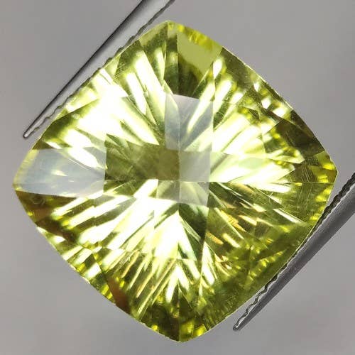 11.11ct Cuarzo Limón Talla Cojín Damero Cóncava para venta al por mayor de Naturjoya