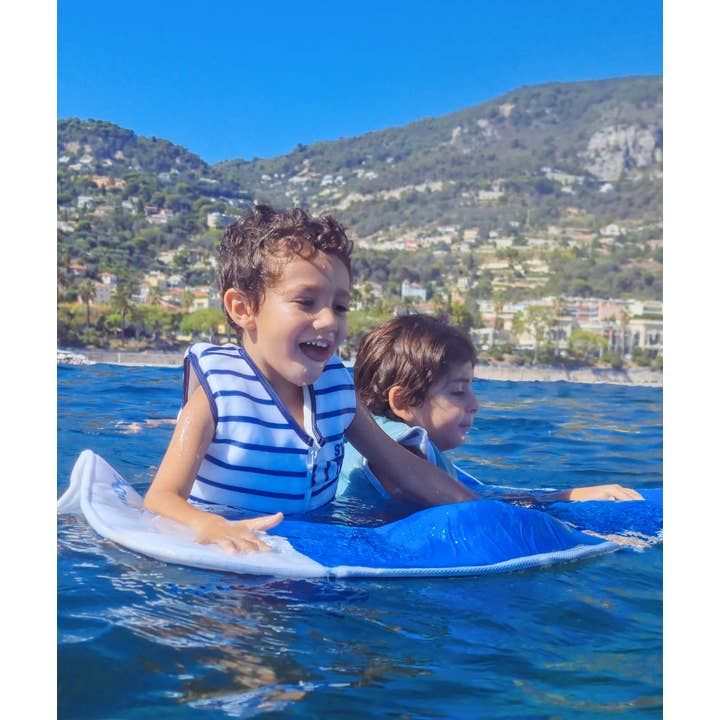 Plouf Safety Concept - Wholesale Inflatables - 2-in-1 Floating Mattress: Relaxation & Idleness10