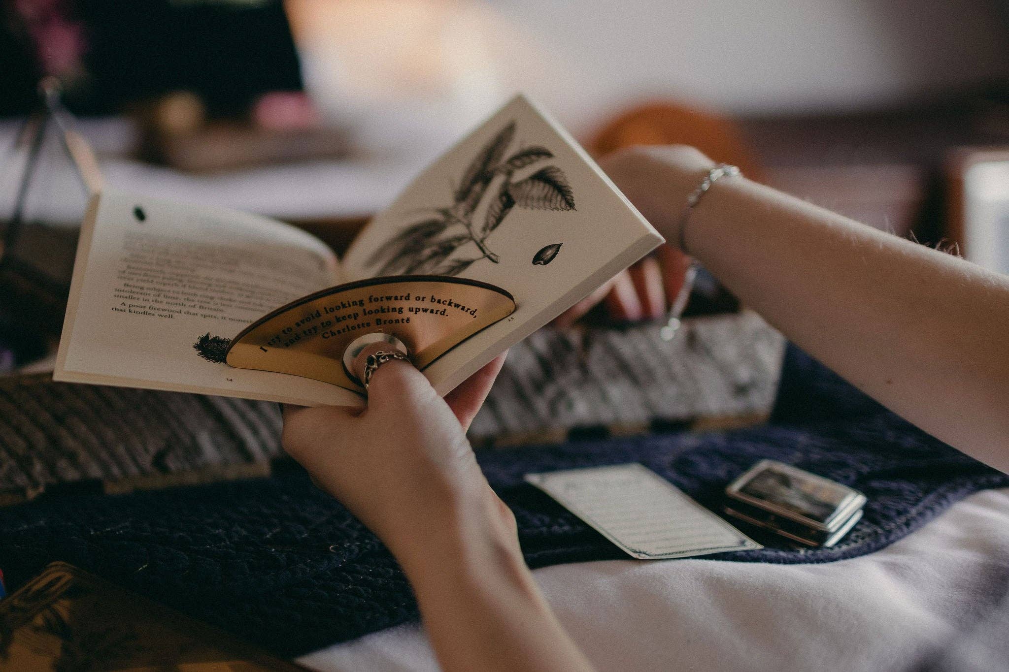 Suzanne Oddy Design Limited - Wholesale Bookmark - Book Page Spreader5