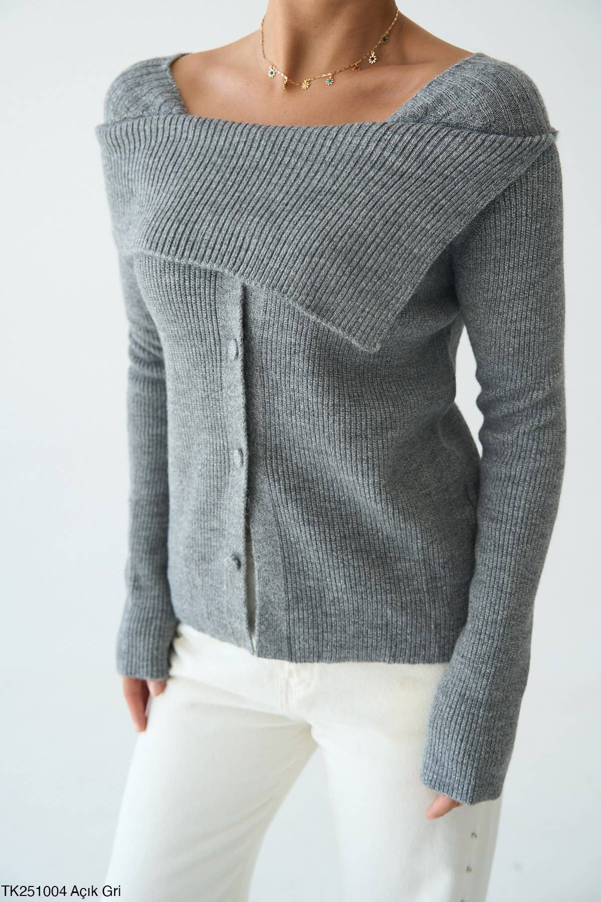 Design company-Fatma Balkir - Wholesale Knit Sweater - Women's - Asymmetric Neckline Women’s Knit Sweater5