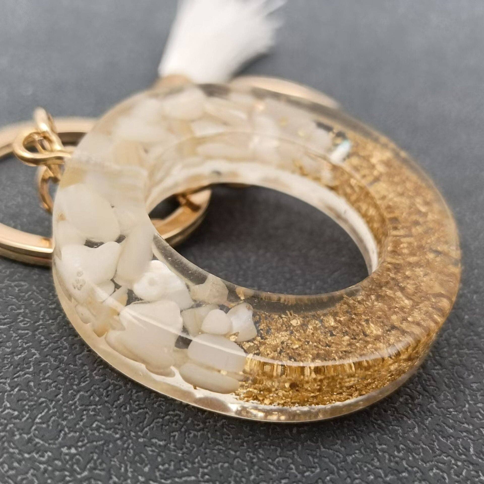 Mio Queena - Wholesale Keychain - Women's - 26 Letters White Tassel Resin Keychain Bag Ornaments1