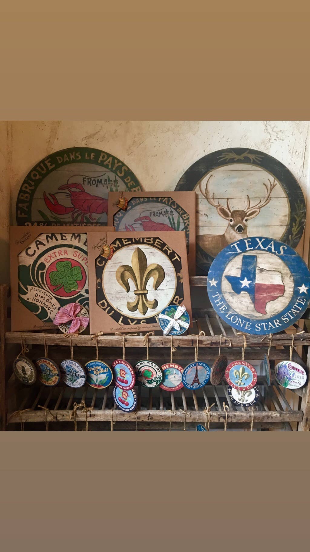 Darrellene Designs, LLC - Wholesale Lazy Susan - Red Lobster green border Lazy Susan2