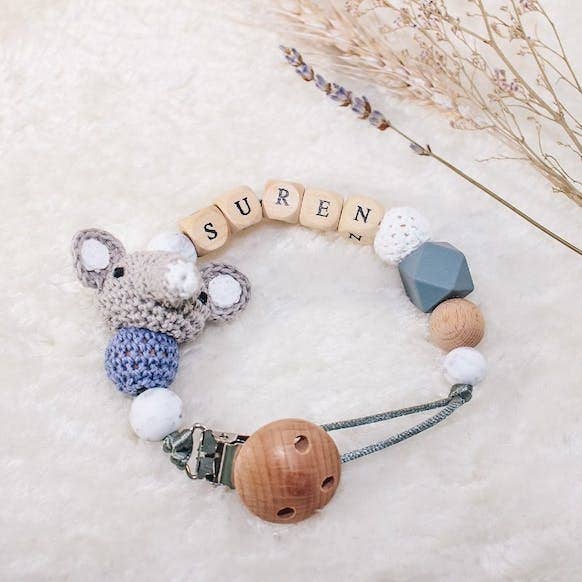 Cordon tétine bleu en forme d'éléphant pour la vente par Luppa