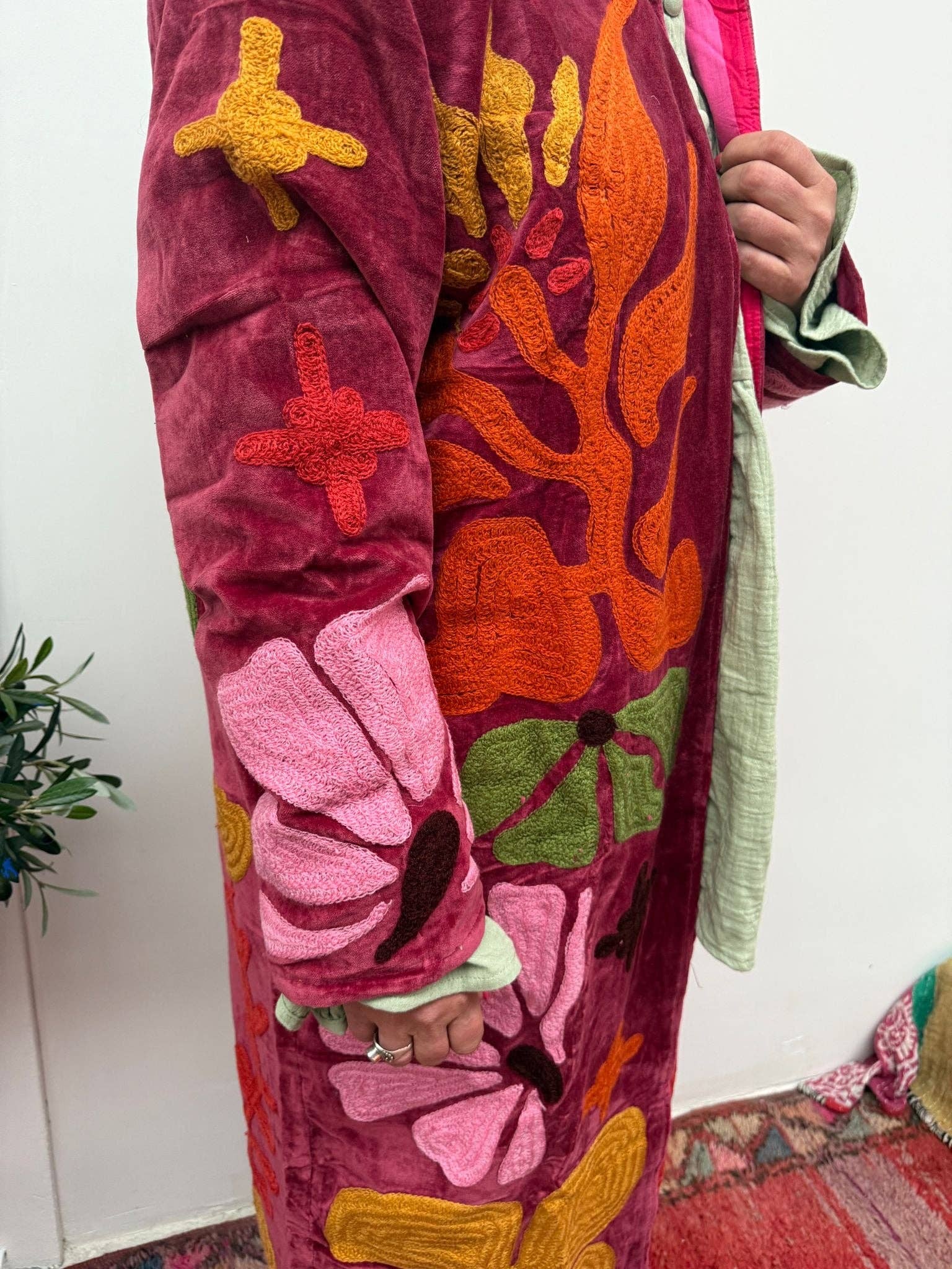 ToutVintage – Blusão - Mulher por atacado – Casaco Kimmie com bordado de veludo5