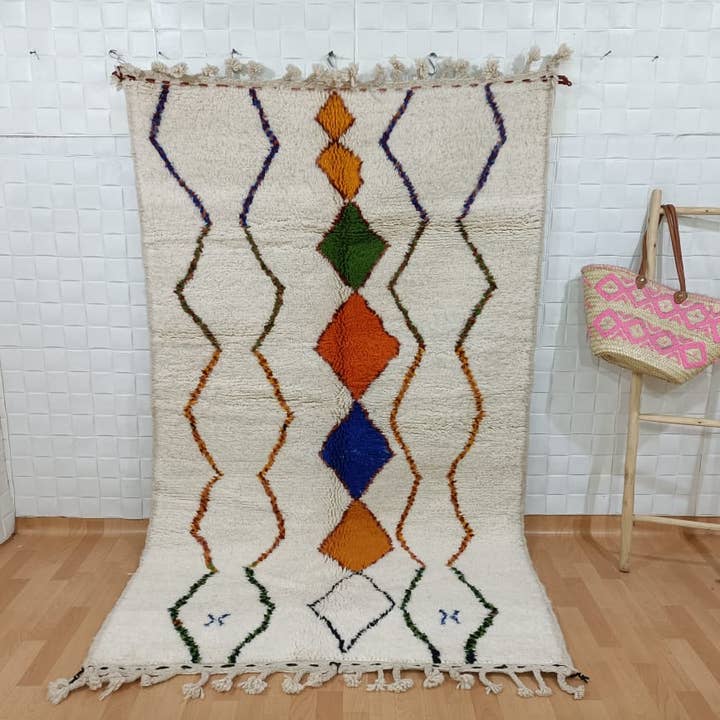 Handgeknoopte Beni Ourain Wol Vloerkleed 200× 300 cm 519 voor wholesale door Maroccarpets Poufs and pillows wholesale +31648976894