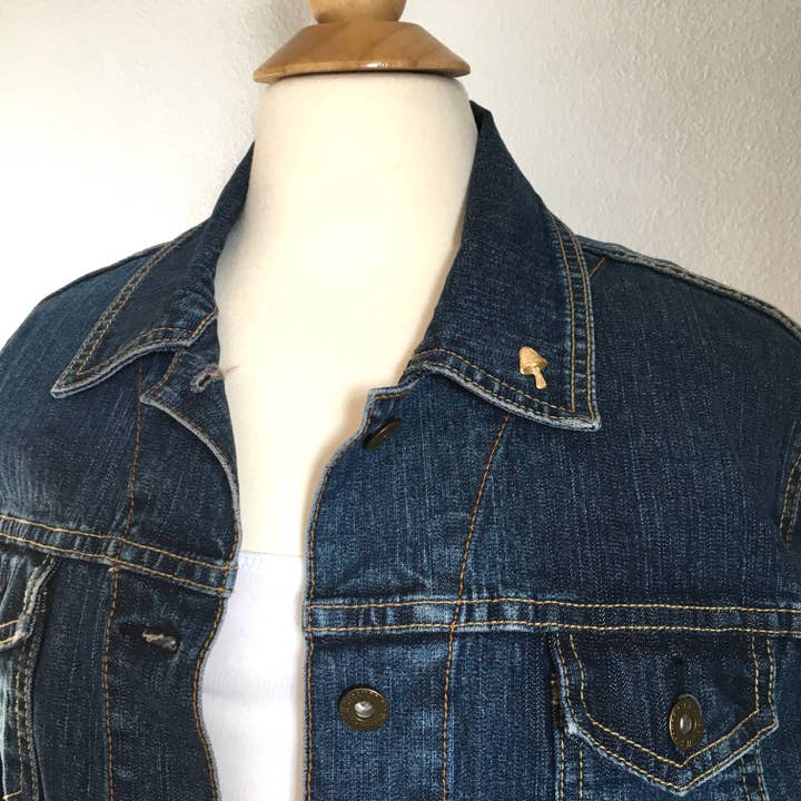 Red Truck Designs - Wholesale Brooch - Mushroom Brooch Tiny Toadstool Tie Tack Fungi Lapel Pin1