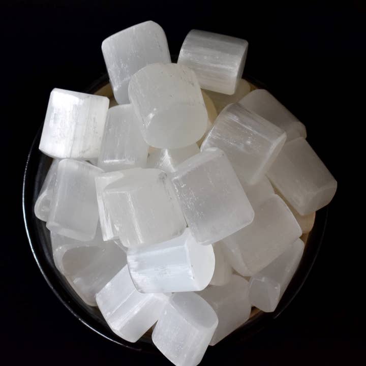 Soothing Crystals - Wholesale Spiritual Stone/Crystal - 1Pc Tumbled Stones | Selenite | Healing Crystals Stones3