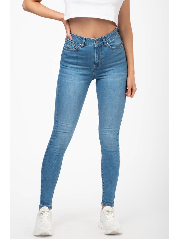 Blå Jeans skinny vita alta in vendita all'ingrosso su Faire