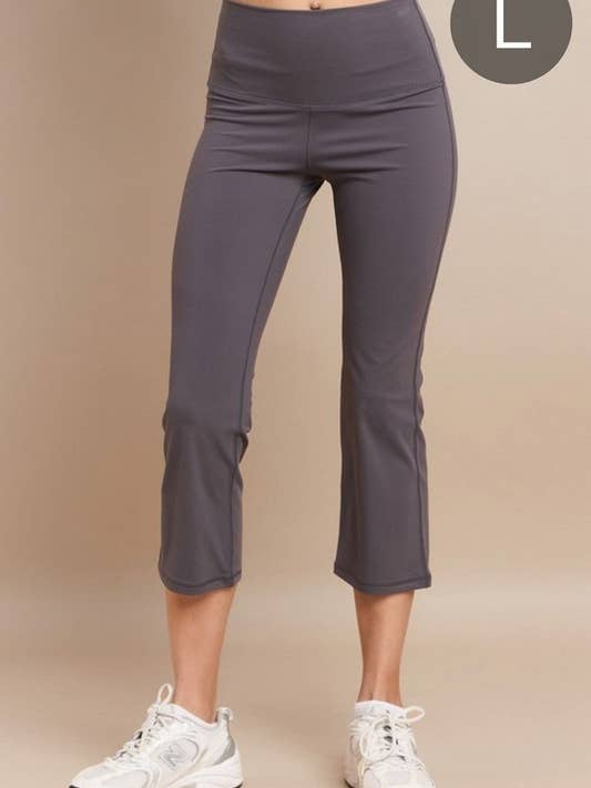 Butterysoft Yoga Flare High Waisted Capri Pants for wholesale by Yelete