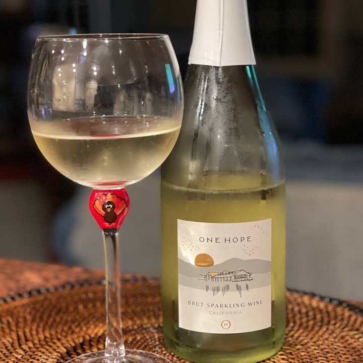 The Giving Glass - Wholesale Wine Glass - Turkey Wine Glass (4 Pack)1