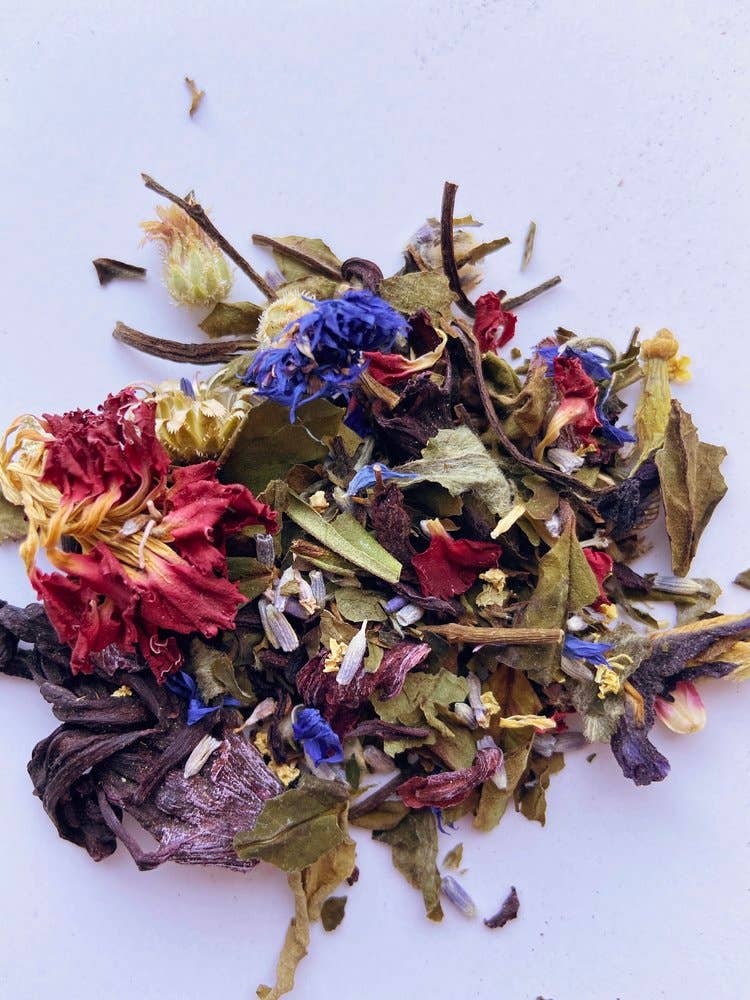 Joelle Hanton Art - Wholesale Loose Tea - Joelle's Artist Tea | Watercolor Mood White Tea3