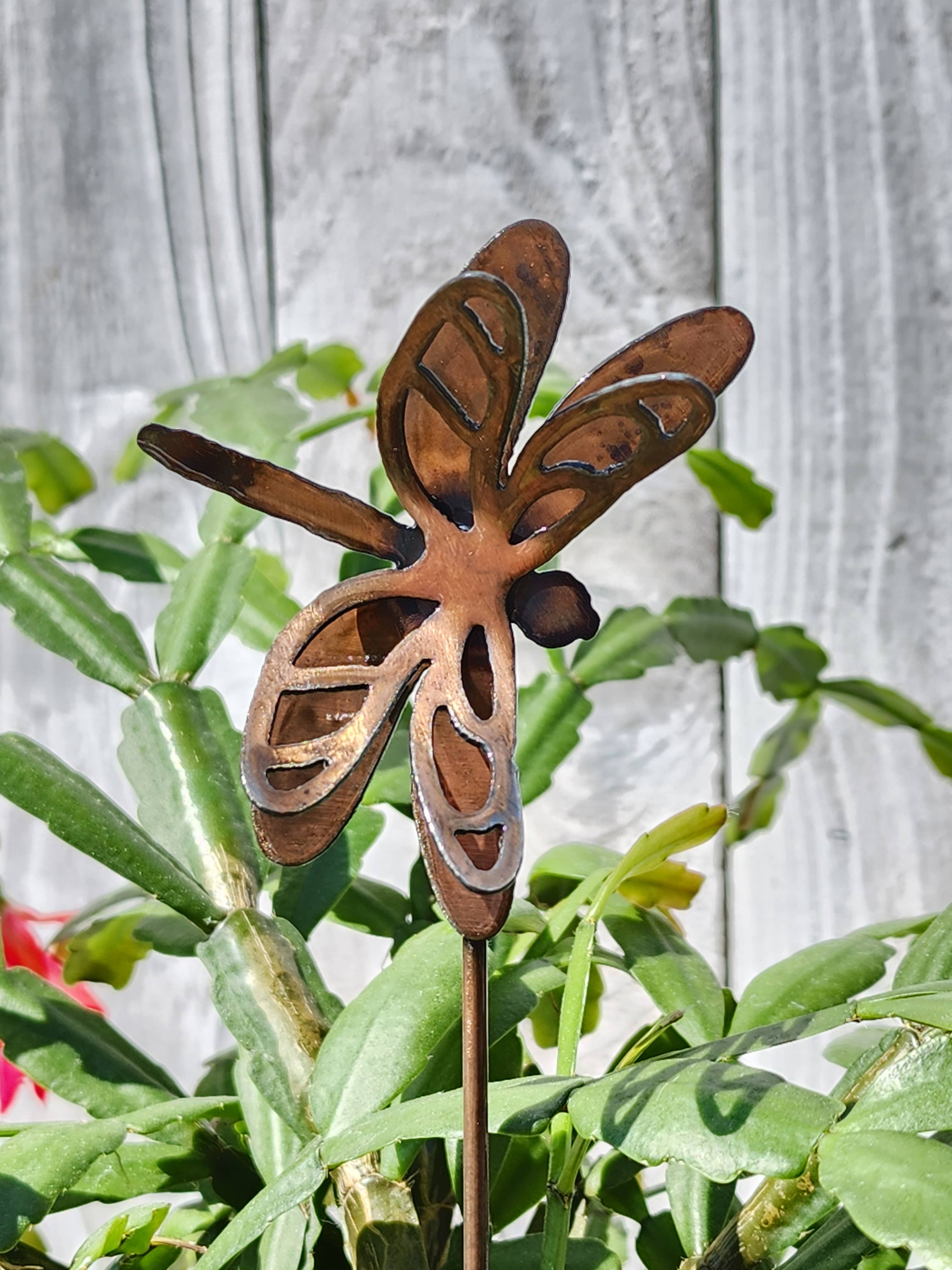 Rustic Metalz - Wholesale Tuin/gazongrondpennen/pinnen - Dragonfly - Dragonfly tuinpaal voor binnen en buiten voor planten5