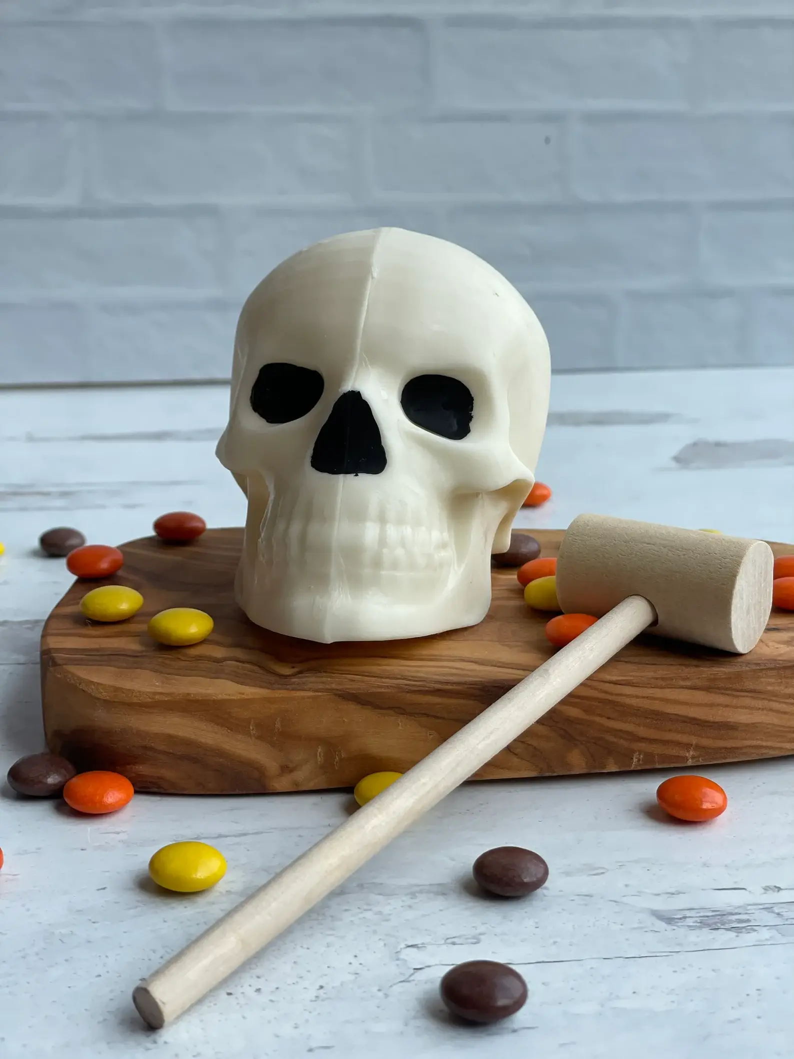 Chocolates Unlimited by Denise - Wholesale Chocolate Covered Sweets - Breakable Chocolate Skull1