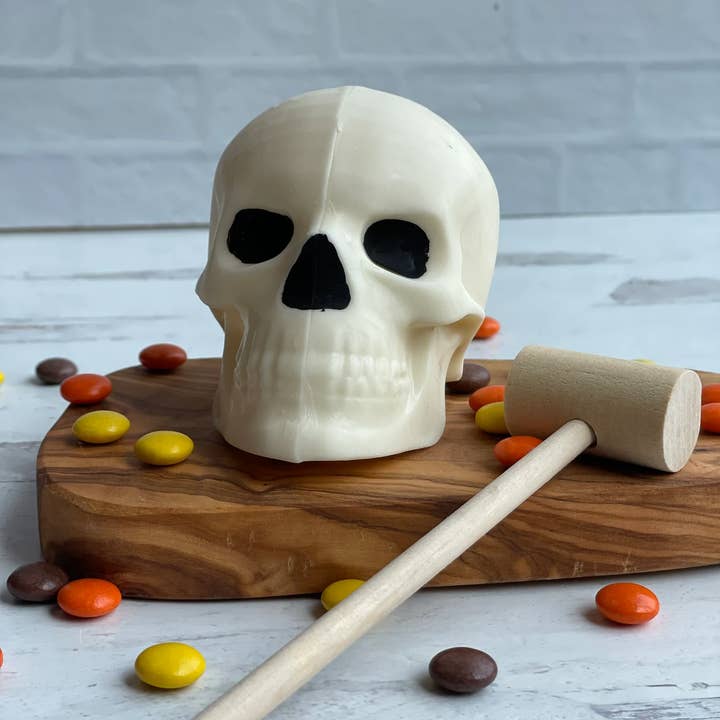 Chocolates Unlimited by Denise - Wholesale Chocolate Covered Sweets - Breakable Chocolate Skull1