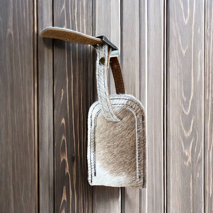 Western Linens - Wholesale Luggage Tag - All cowhide luggage tag