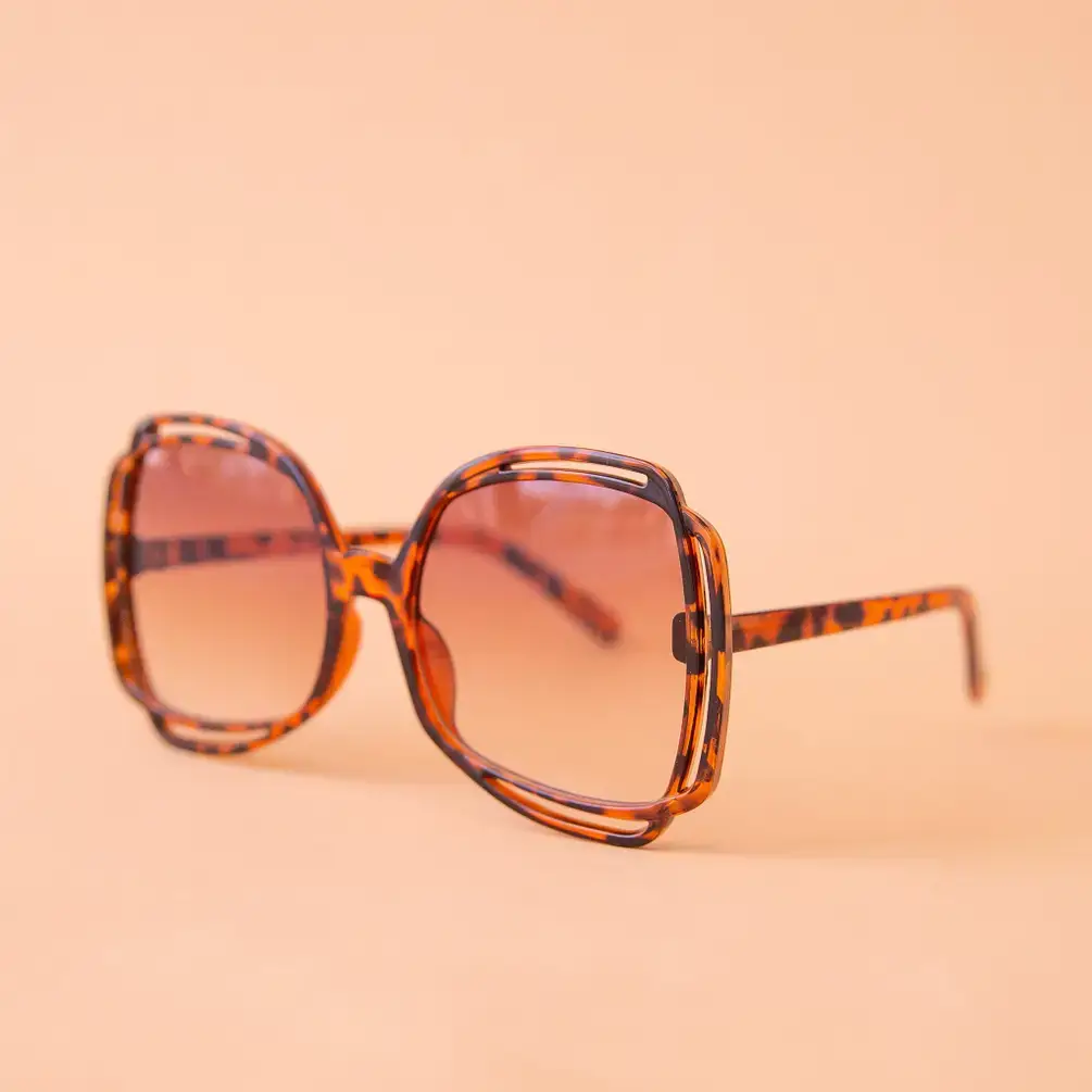 Sunshine Studios - Wholesale Sunglasses - Women's - Sofia Sunglasses3