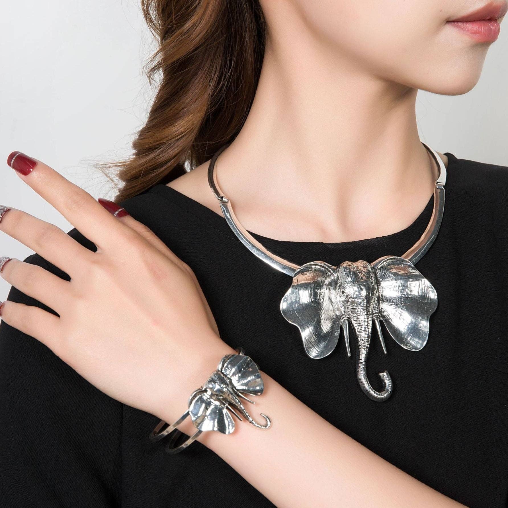 BELLE MISS - Vendita all'ingrosso Collana con ciondolo/pendaglio - Collana Osada con motivo elefante in metallo anticato2