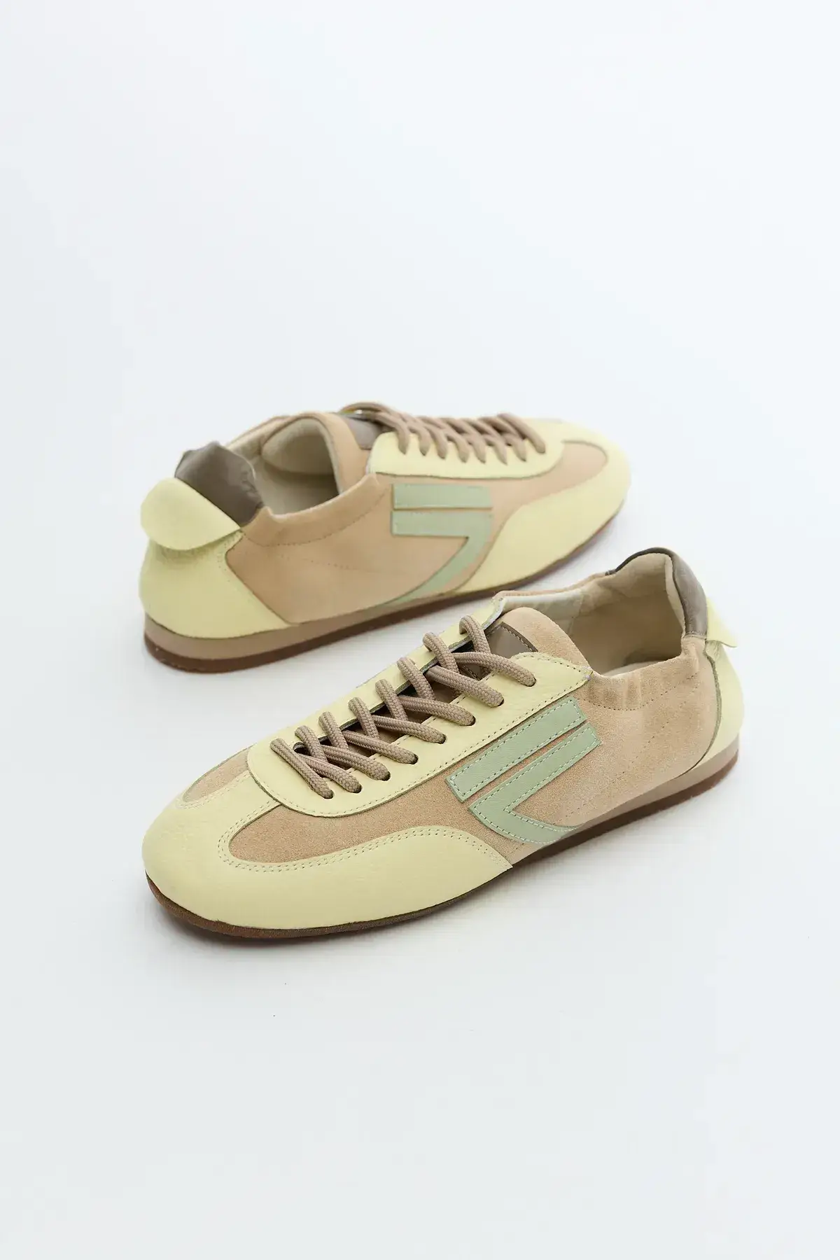 Nenya Fashion Limited – Sapatilha Lifestyle - Mulher por atacado – Ténis Lima6