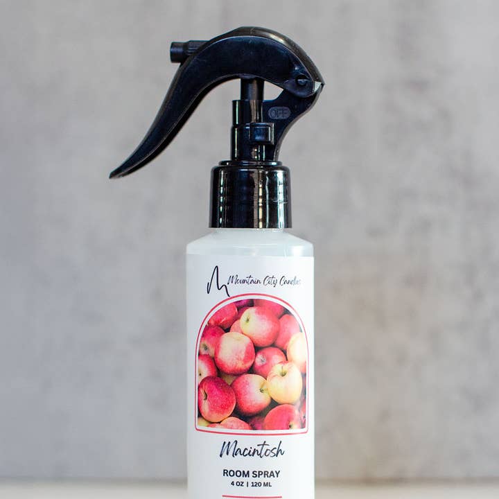 Spray d'ambiance Macintosh pour la vente par Mountain City Candles