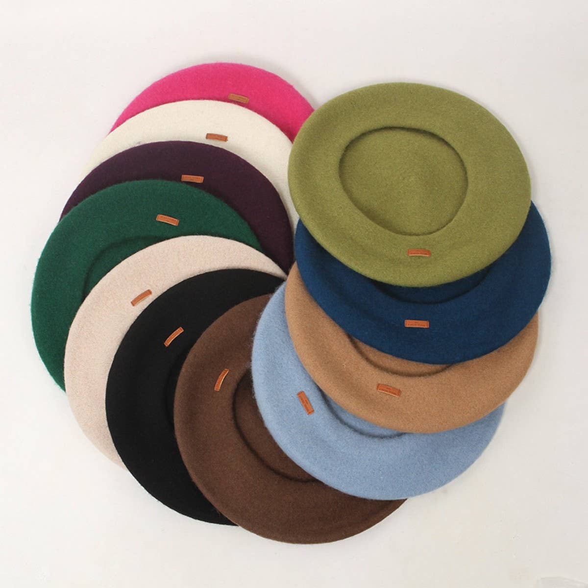 ACCITY - Wholesale Beret - Women's - WOMEN'S AUTUMN AND WINTER VINTAGE BERET_CWAH194012