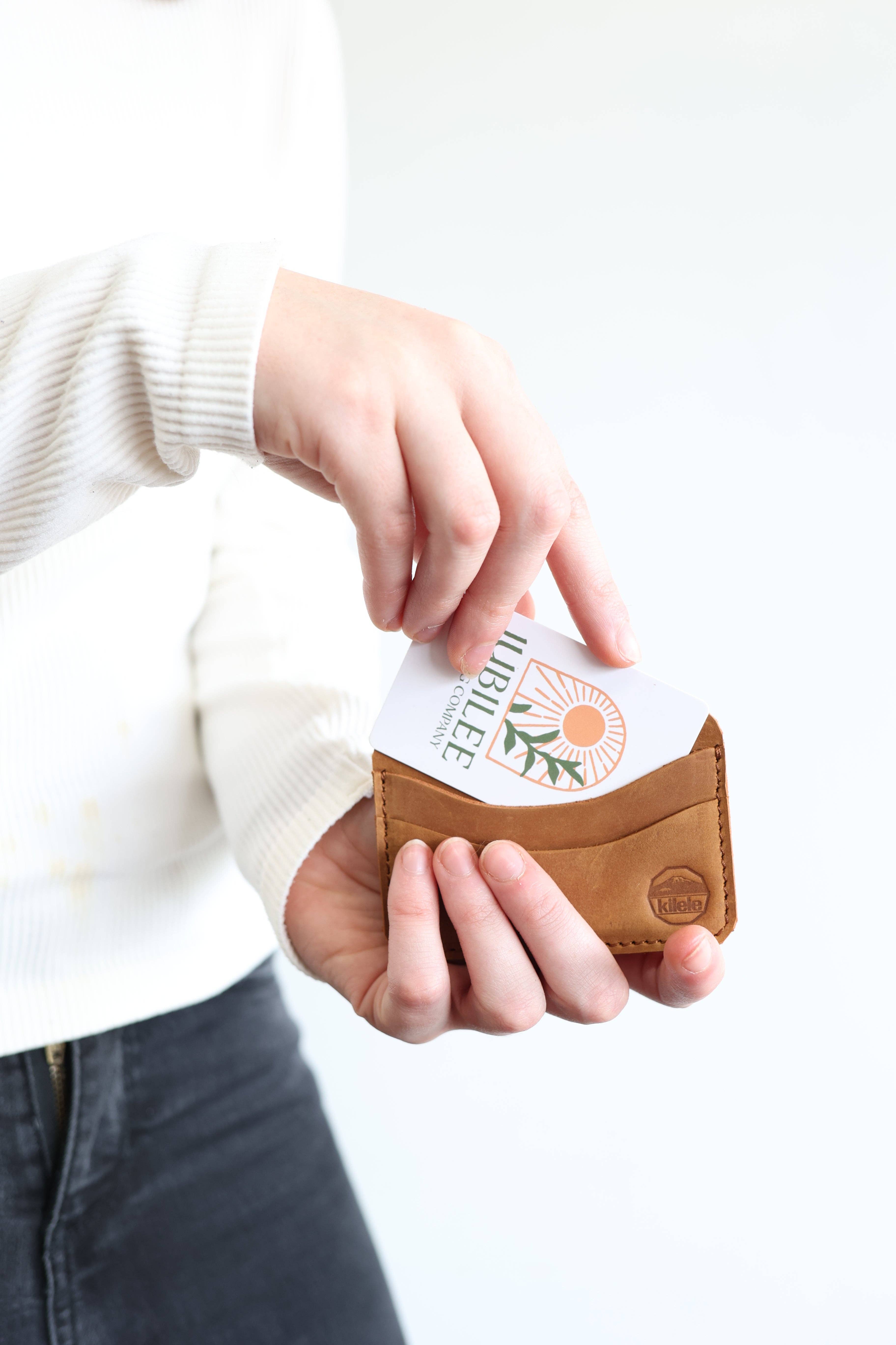 Jubilee Trading Co.  |  Ethical Trade Decor + Accessories - Wholesale Pasjeshouder - Uniseks - De kaarthouder3