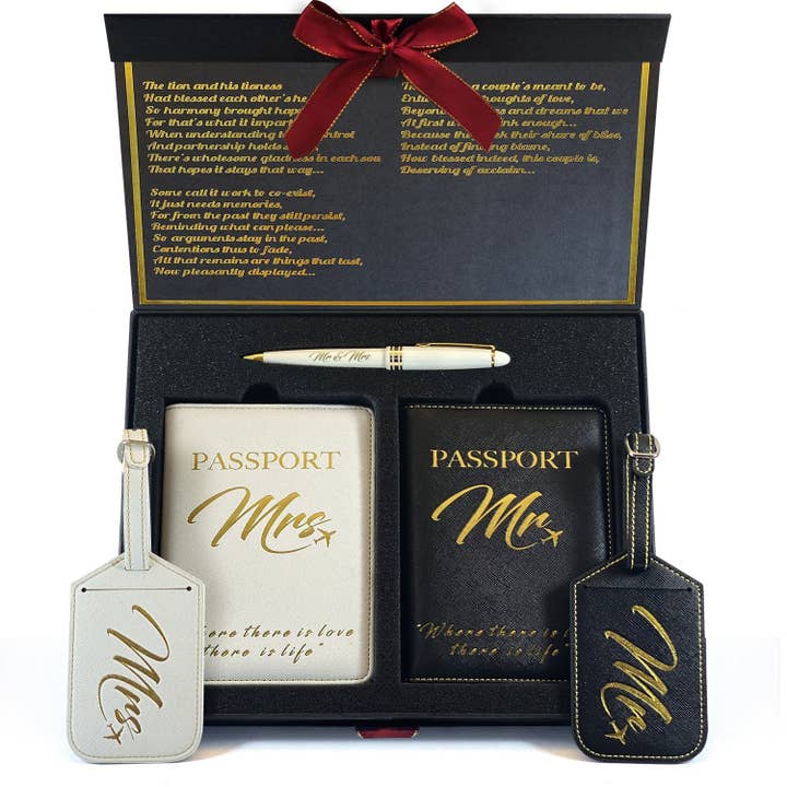 DELUXY – wholesale Luggage tag – Mr. & Mrs. Luggage Tags + Passport Holder | Unique Wedding and Honeymoon Gifts for Couples