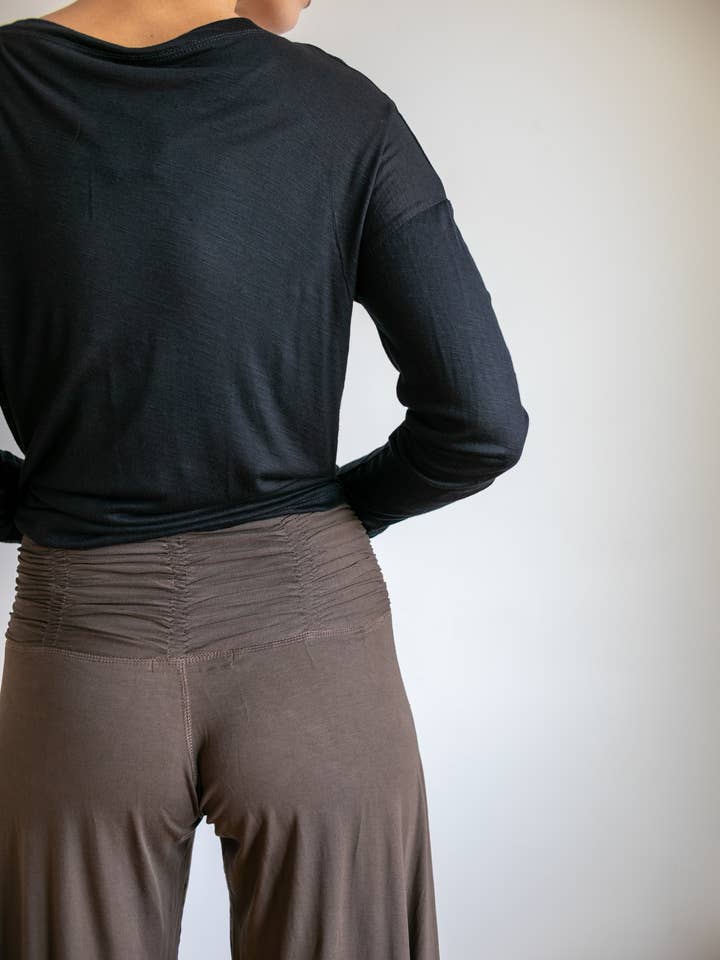 Paramita Designs - Wholesale Pants - Women's - Ruched Waistband Wide Leg Gaucho Pants8