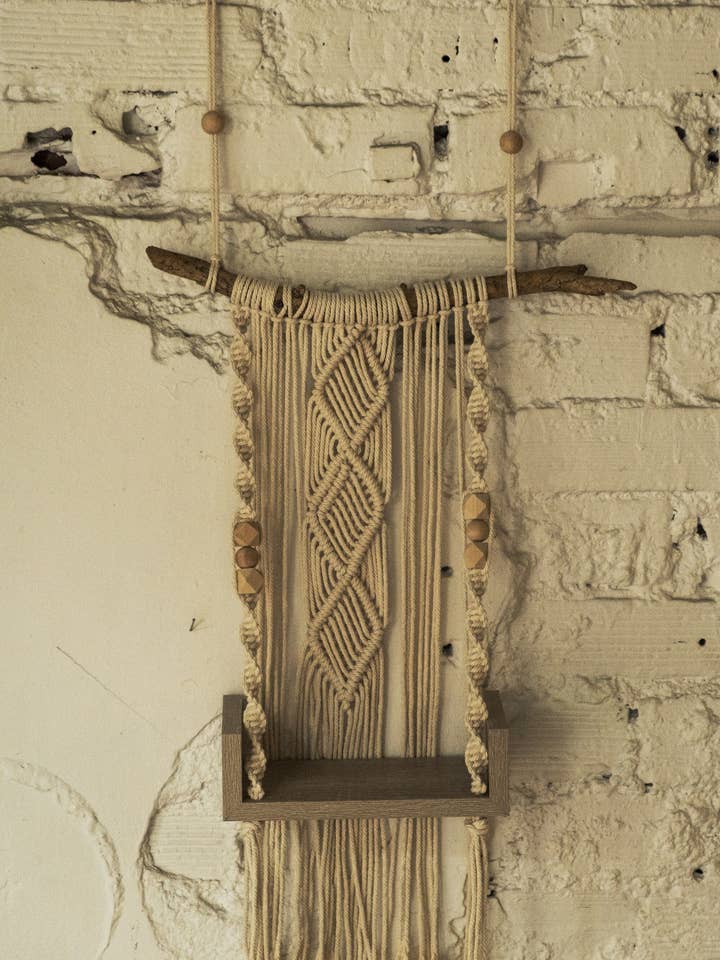 Macrame hængende hylde med træperler, Indretning af hjemmet for engroshandel hos Gypsy Moon Arts