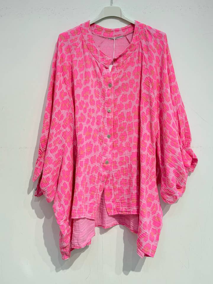 Printed cotton gauze shirt 2663-BIG LEOPARD for wholesale by NOELINE