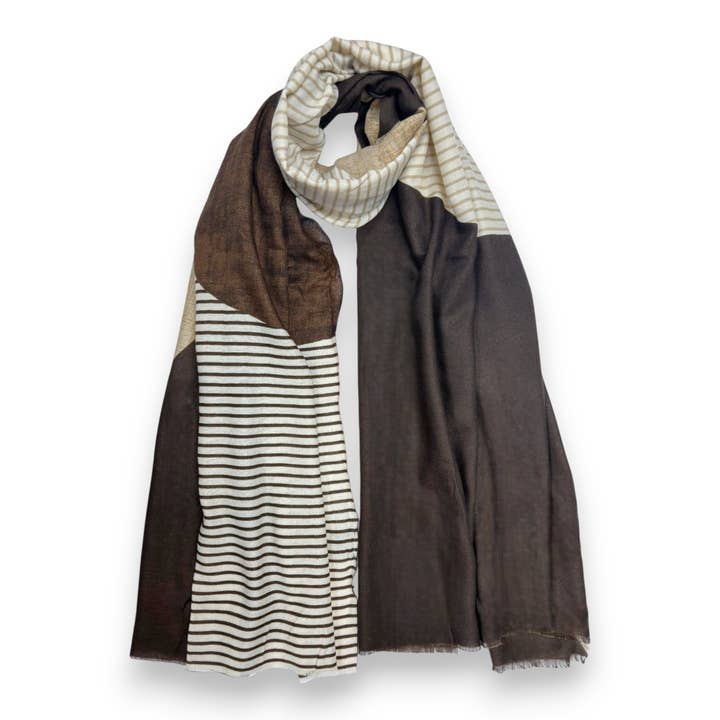 Lili Scarves - Wholesale Scarf – Women's - Stanley Wool Blend Print Scarf2