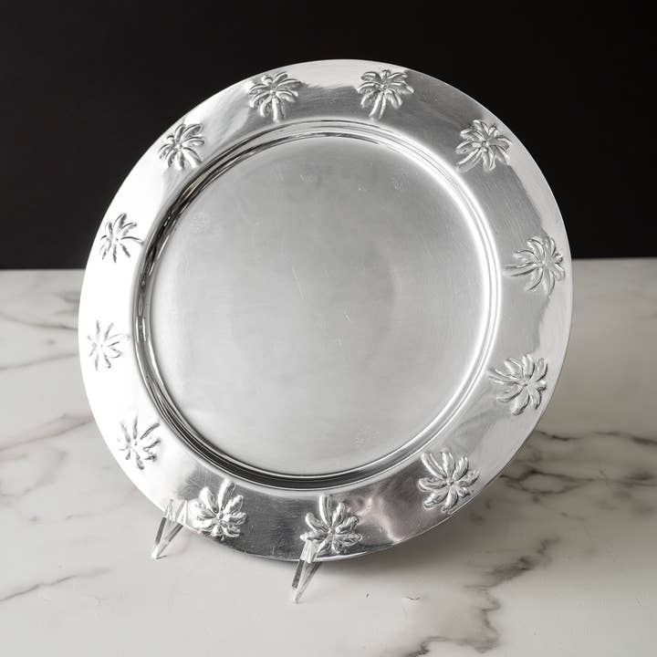 Aluminum Palm Tree Charger for wholesale by India Handicrafts Inc