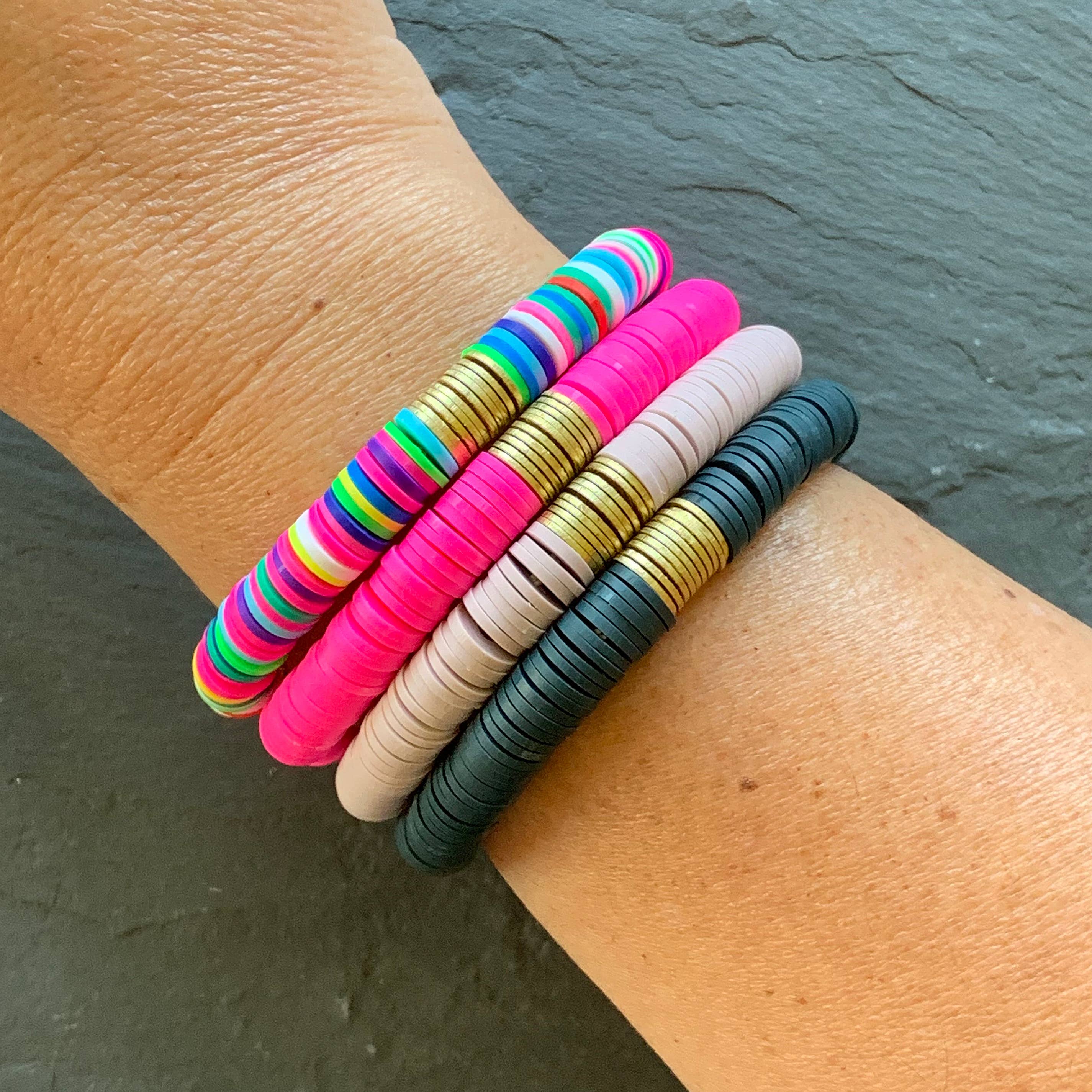 Libby & Smee – Großhandel Perlenarmband – Heishi Stretch Armbänder6