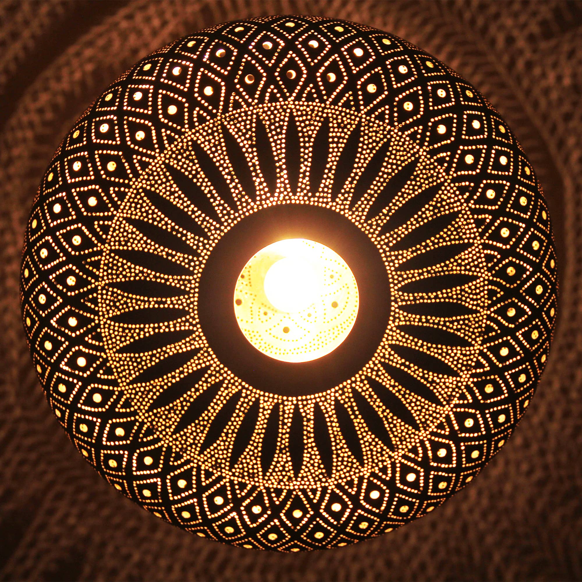 bazarifinagh - Wholesale Chandelier/Hanging Light - Handcrafted from brass, this Moroccan ceiling lamp adds char8
