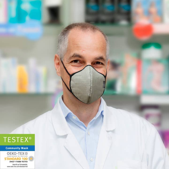 LIVIPRO® Compact 3-ply 180 with head loops for wholesale by Unrepa