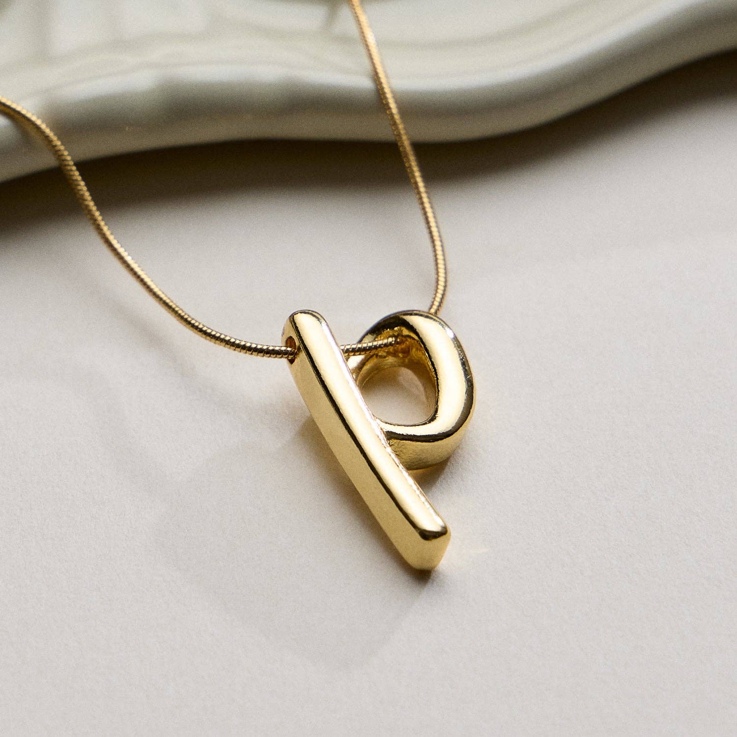 Frem - Wholesale Pendant/Charm Necklace - A Set of 16 Letters Gold Dipped Necklace – Gold & Silver Alphabet Charm Jewelry37