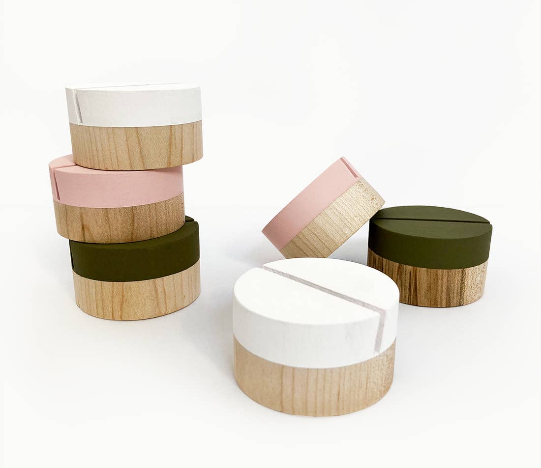 Wooden Objects Co - Wholesale Picture Frame - White Dipped Round Photo Holder4