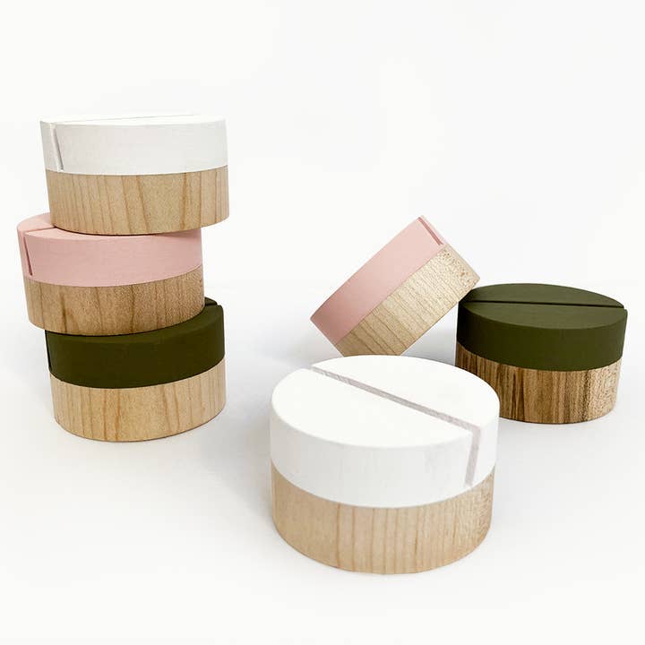 Wooden Objects Co - Wholesale Picture Frame - White Dipped Round Photo Holder4