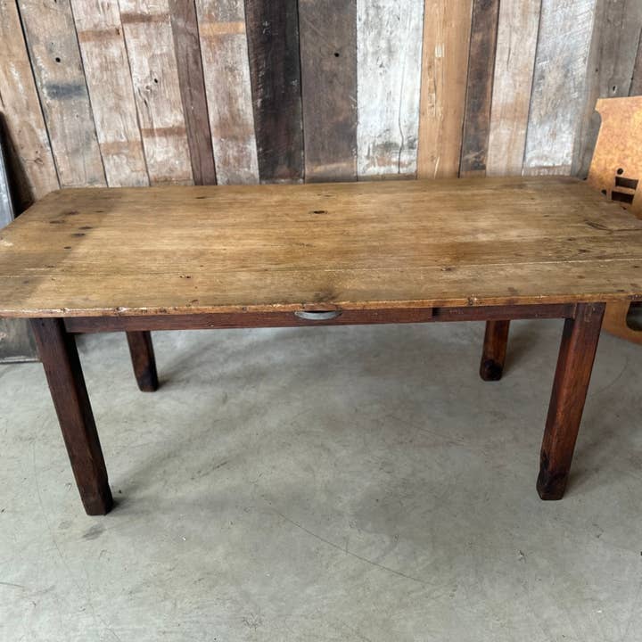 Table à manger rectangulaire française antique, vers 1860 pour la vente par belvoir