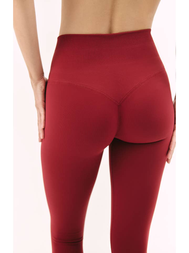 SIAWEAR - Wholesale Fashion Leggings - Women's - Push Up Leggings 200 den. ROYAL RUBY Yoga Pilates 🇮🇹3