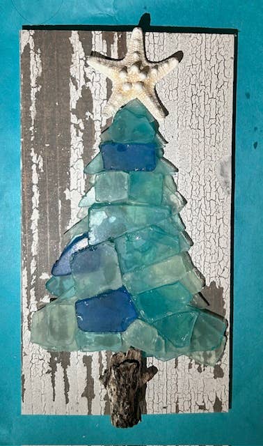 A SEAGLASS CREATION/SALTY SIGNS DESIGNS - Wholesale Artificial Christmas Tree - Shabby Plank Seaglass Christmas Tree - 14 in1