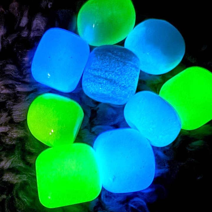 Pierre lumineuse 6 couleurs par Elf bright rock pour la vente par Elf Kendal Hippies