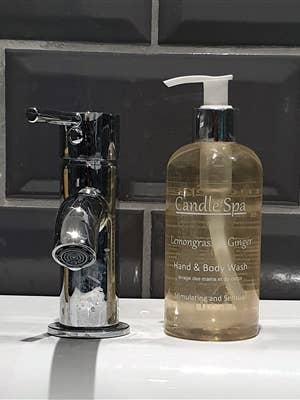 Lemongrass & Ginger Hand & Body Wash 250ml for wholesale by Candle Spa